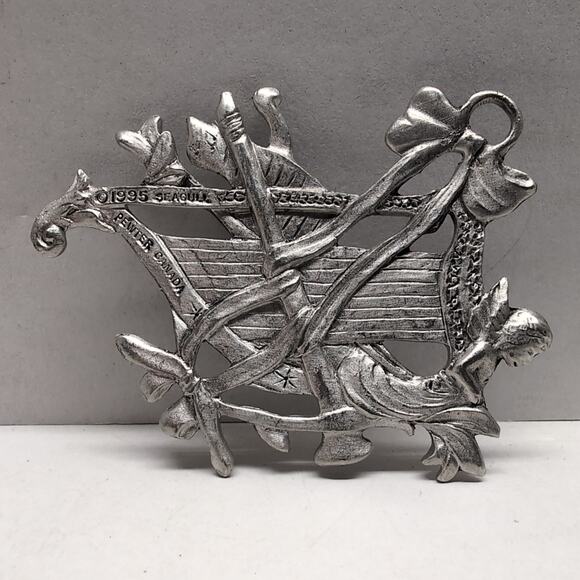 Lot of 3 Seagull Pewter Ornament Canada 1988 1995 1996 Wreath Cherub Music - Picture 4 of 11